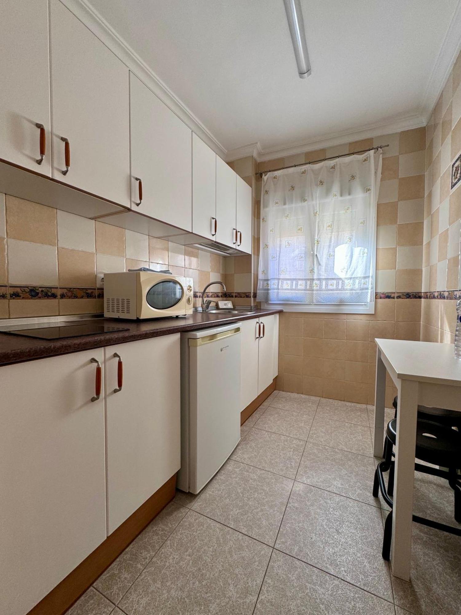 Apartamentos Nina De Oro Торемолинос Екстериор снимка