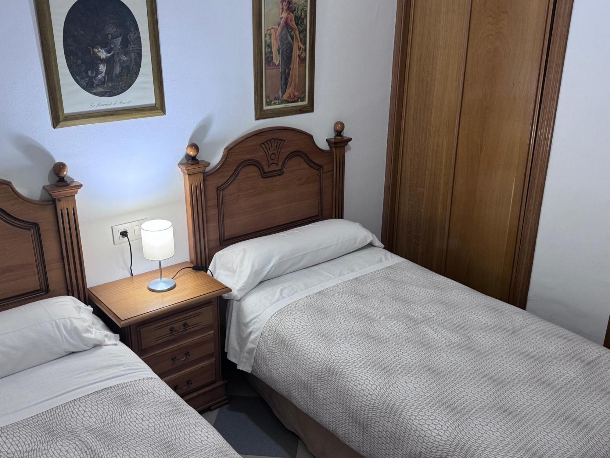 Apartamentos Nina De Oro Торемолинос Екстериор снимка