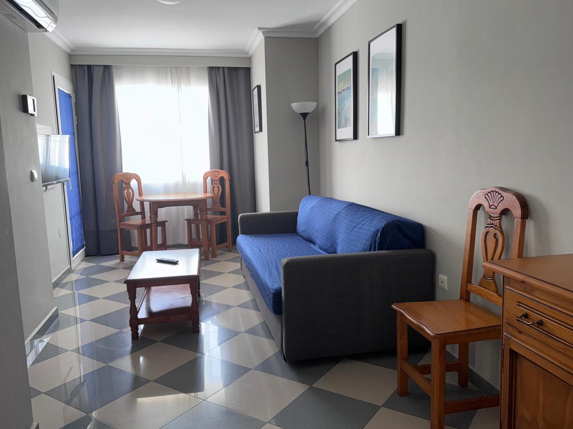 Apartamentos Nina De Oro Торемолинос Екстериор снимка