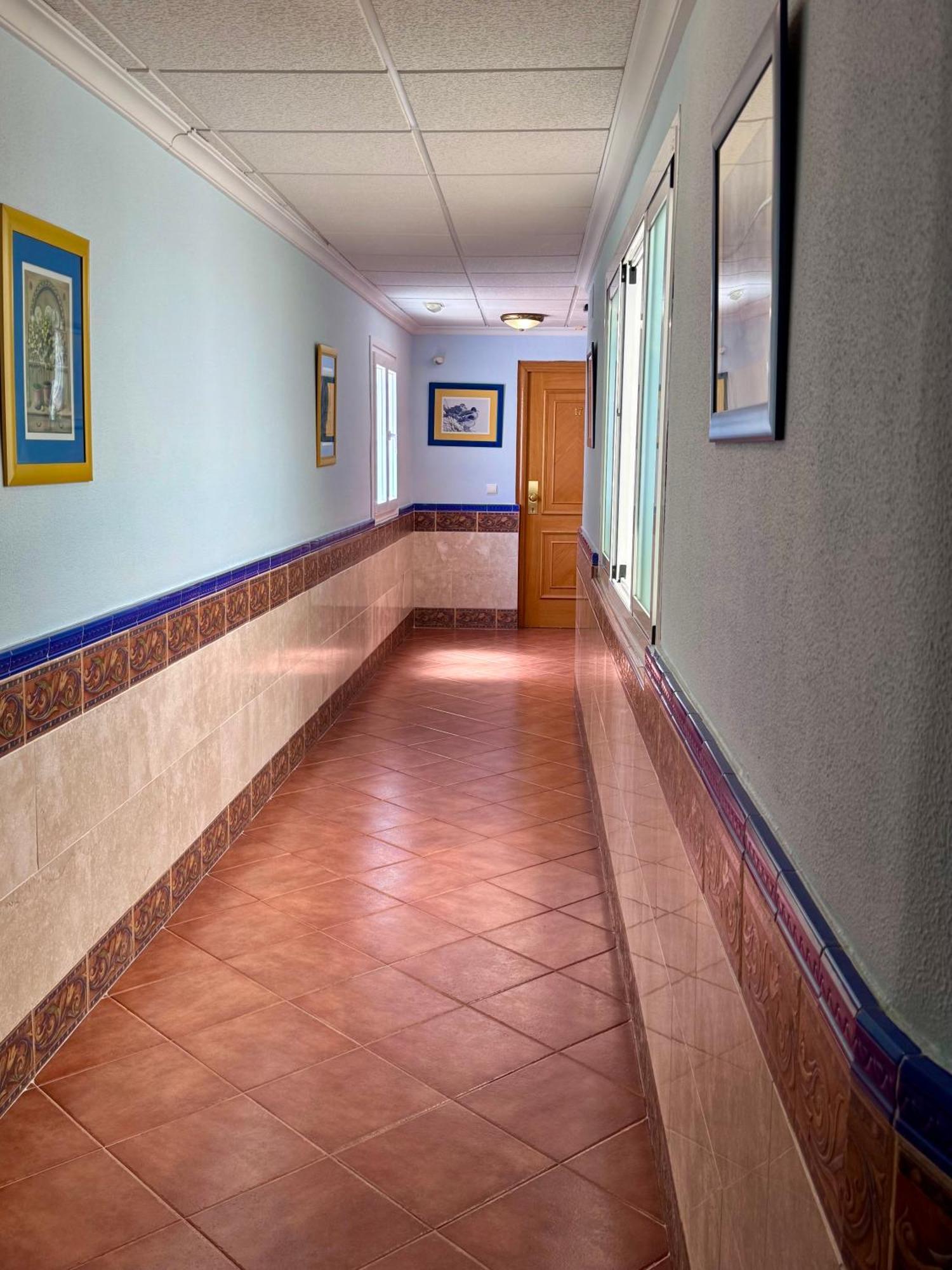 Apartamentos Nina De Oro Торемолинос Екстериор снимка