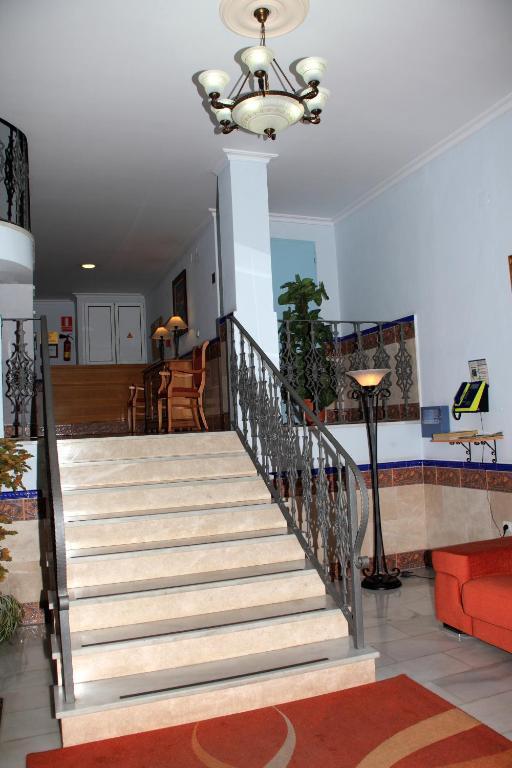 Apartamentos Nina De Oro Торемолинос Екстериор снимка